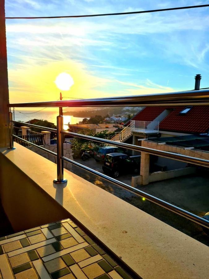 Apartments And Rooms Marija フヴァル エクステリア 写真