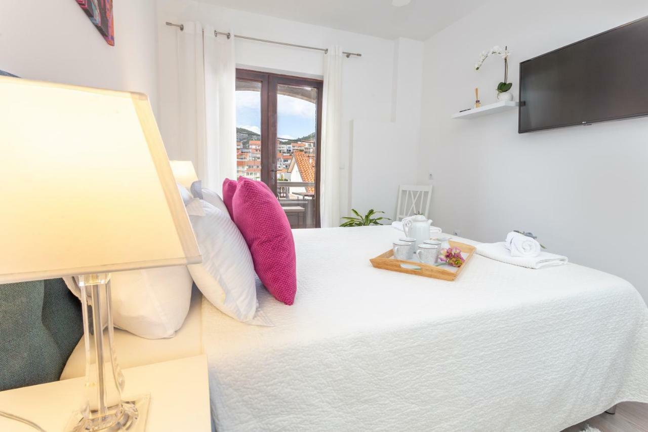 Apartments And Rooms Marija フヴァル エクステリア 写真